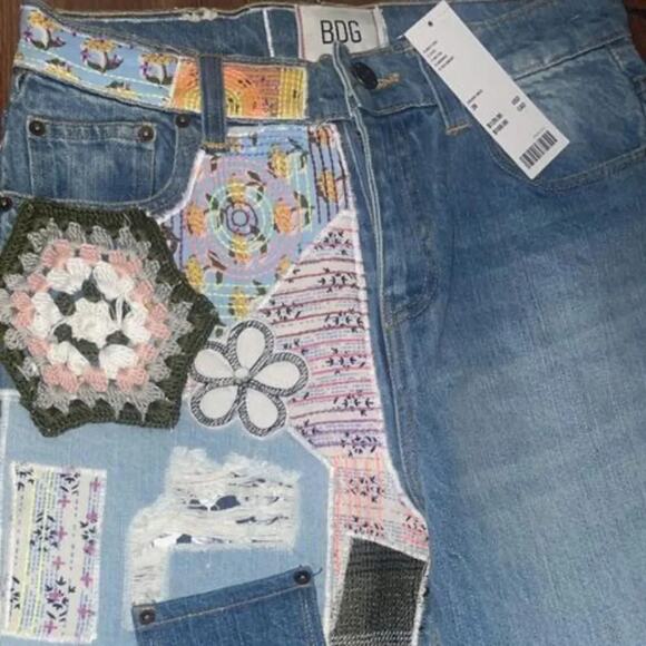 BDG Urban Outfitters High Waist Flare Jeans Patch Crochet, Size 30, New with Tag - Picture 14 of 16